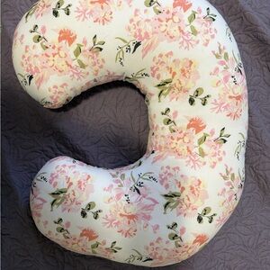 Floral Print Nursing Pillow